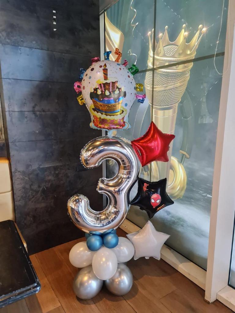 מגולגלת בלון מגולגלת בלון