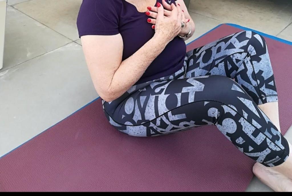 את והיוגה את והיוגה