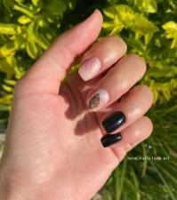 lena nails love art