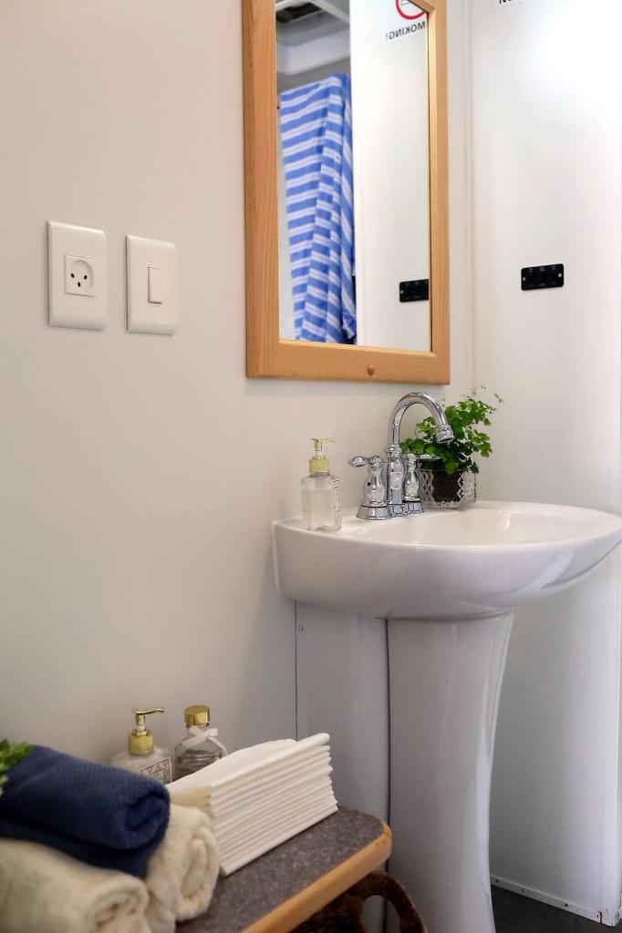 קומפורט שירותים ניידים קומפורט שירותים ניידים