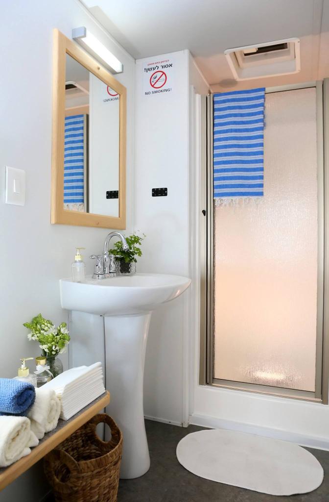 קומפורט שירותים ניידים קומפורט שירותים ניידים