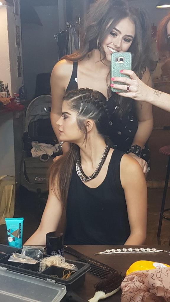 ג'ינג'ית מעצבי שיער ג'ינג'ית מעצבי שיער