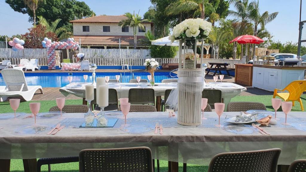 אחוזה בכפר אחוזה בכפר