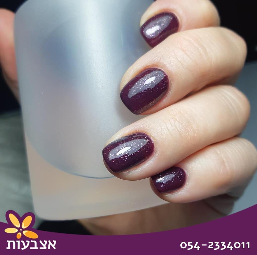 אצבעות רגינה מאור אצבעות רגינה מאור