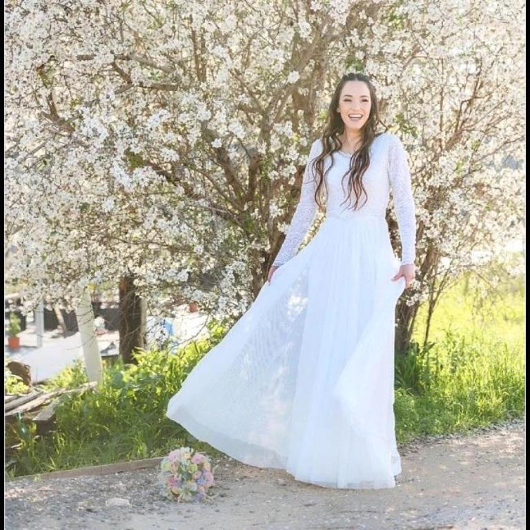 נחמה הס שמלות כלה נחמה הס שמלות כלה