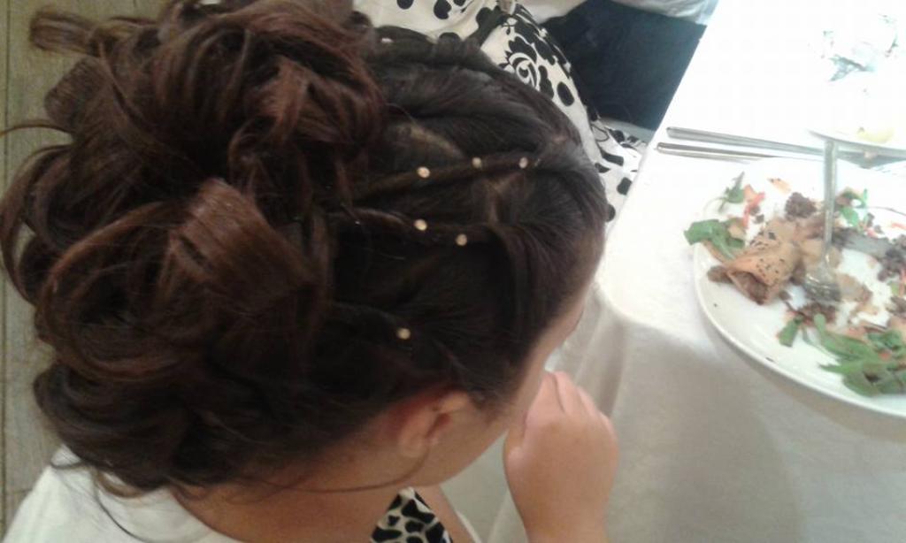 נירית הקר מאפרת כלות נירית הקר מאפרת כלות