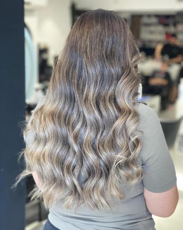 אבי מלכה עיצוב שיער אבי מלכה עיצוב שיער