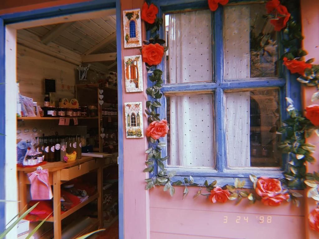 הבית העתיק בעין כרם הבית העתיק בעין כרם