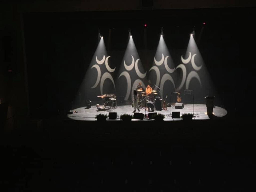 DM הגברה ותאורה DM הגברה ותאורה