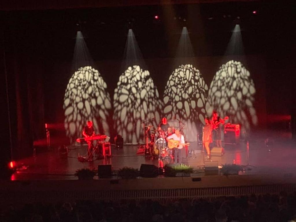 DM הגברה ותאורה DM הגברה ותאורה