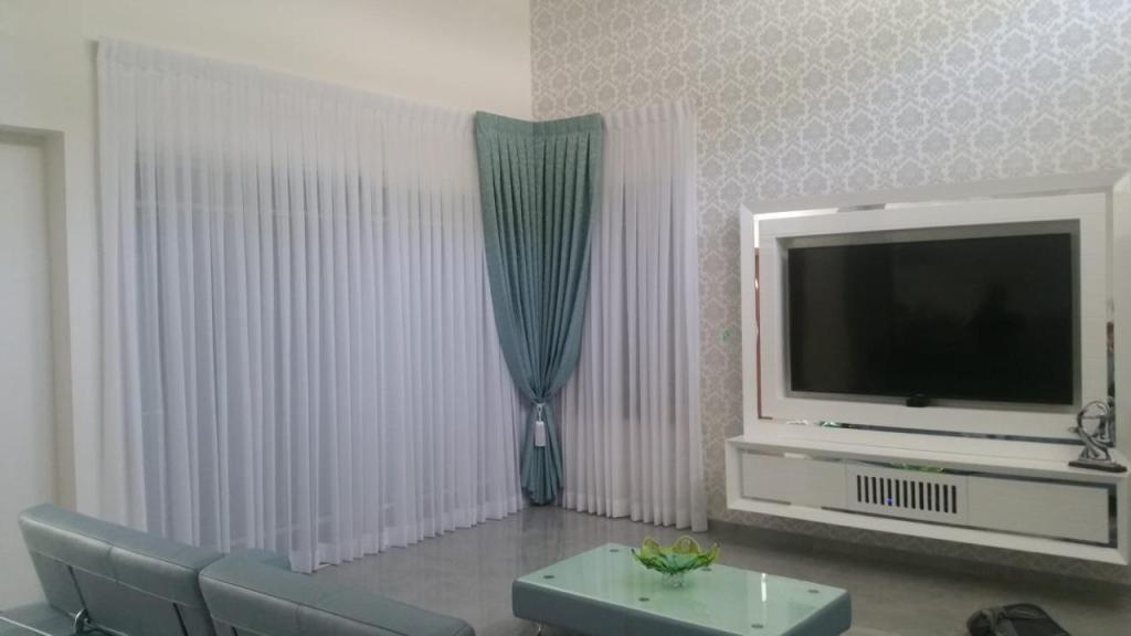 וילונות מכל הלב וילונות מכל הלב