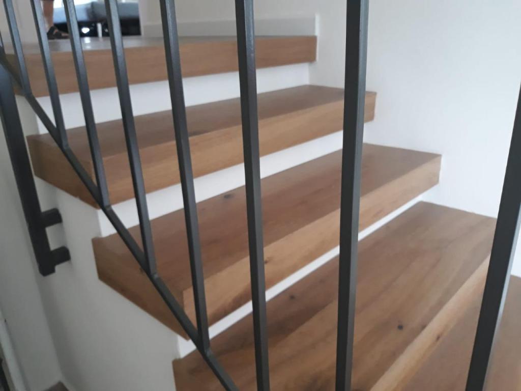 אורן פרקטים אורן פרקטים