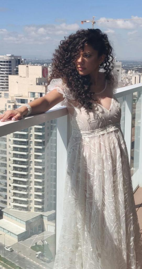 ללי תופרת ללי תופרת