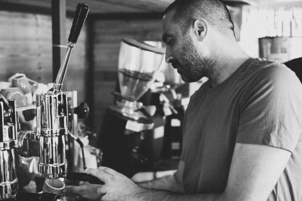 נגרו בית קלייה לקפה מובחר NEGRO נגרו בית קלייה לקפה מובחר NEGRO