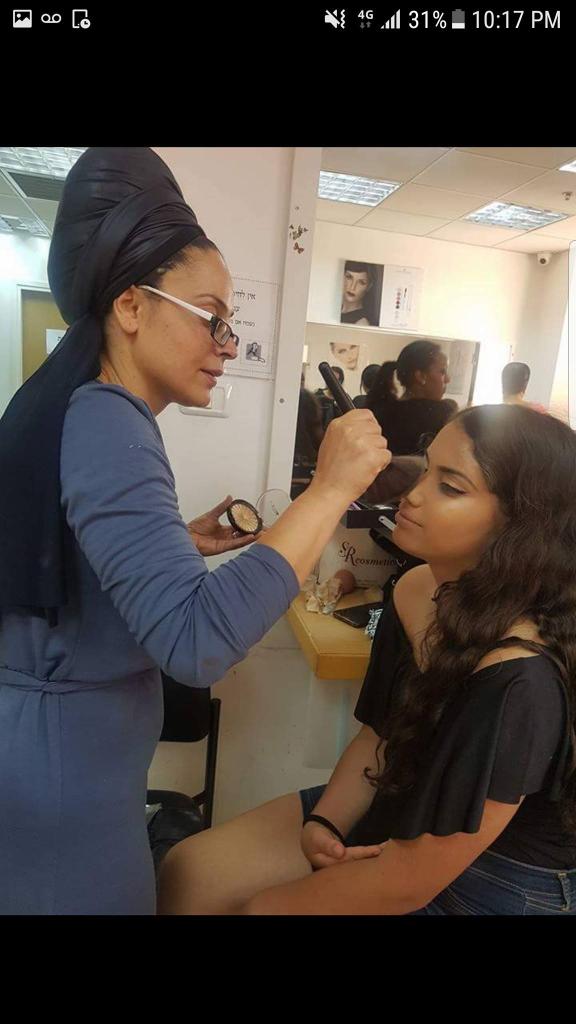 סימה אוחנה סטודיו לאיפור והדרכה סימה אוחנה סטודיו לאיפור והדרכה