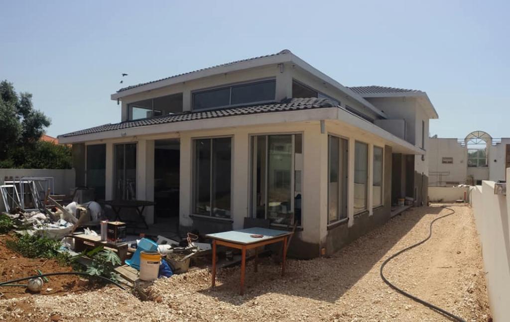 שרון שטיינבוק שרון שטיינבוק