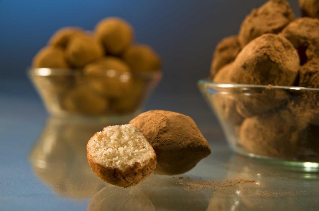 בית המרציפן והשוקולד בית המרציפן והשוקולד