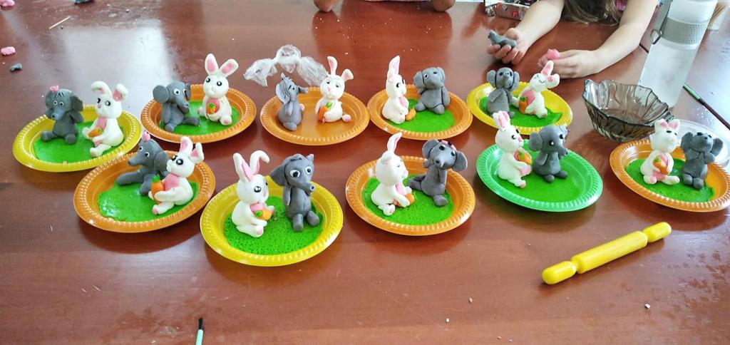 אורית עוגות מעוצבות אורית עוגות מעוצבות