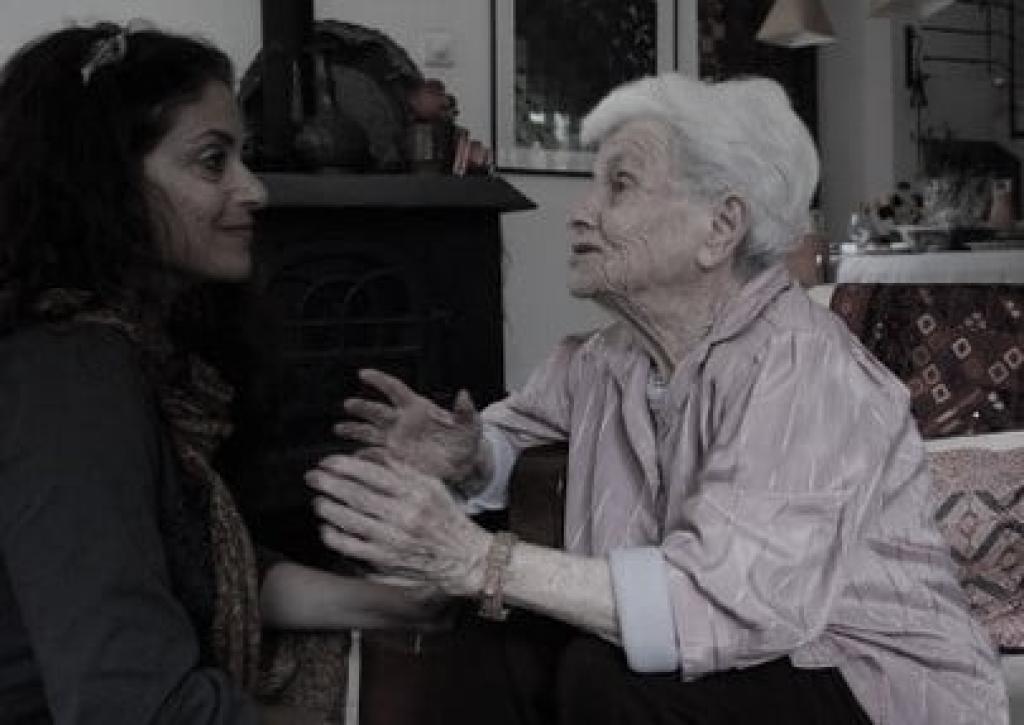 הלה אשחר הלה אשחר