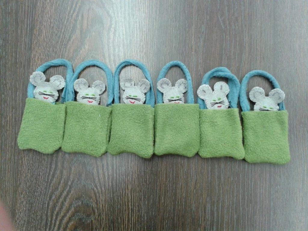 חיבוקיס מבית עמל חיבוקיס מבית עמל