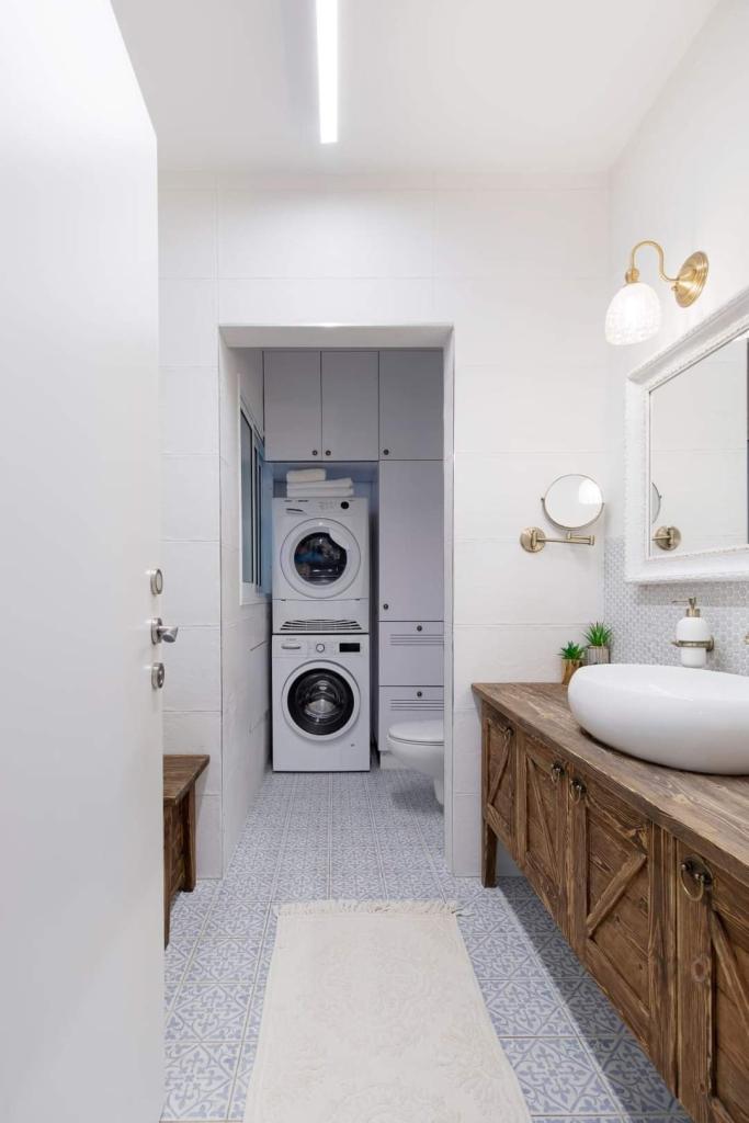 דקל לוי דקל לוי