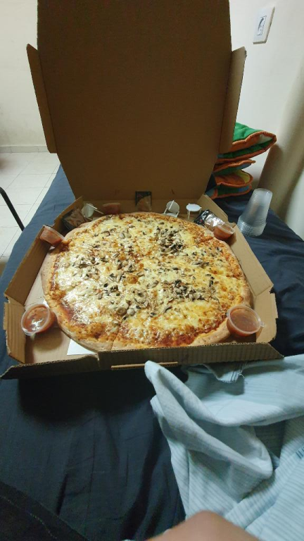 פיצה לאציו פיצה לאציו