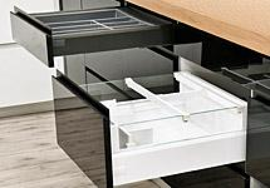 אלוני פירזול אלוני פירזול