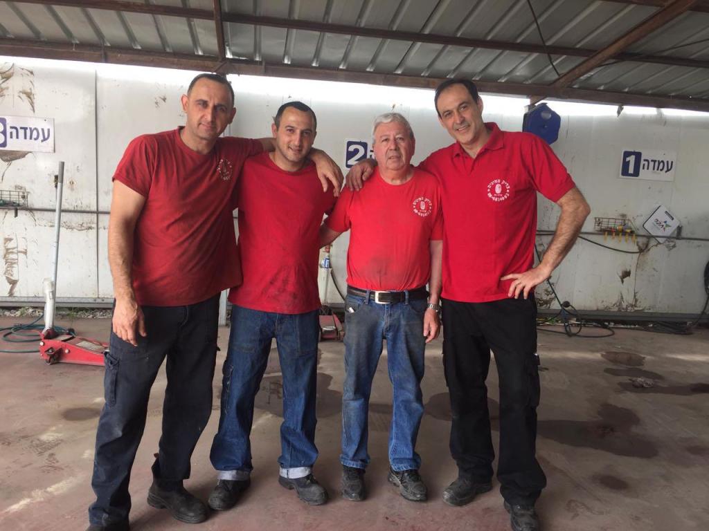 צדיק צמיגים 1998 צדיק צמיגים 1998