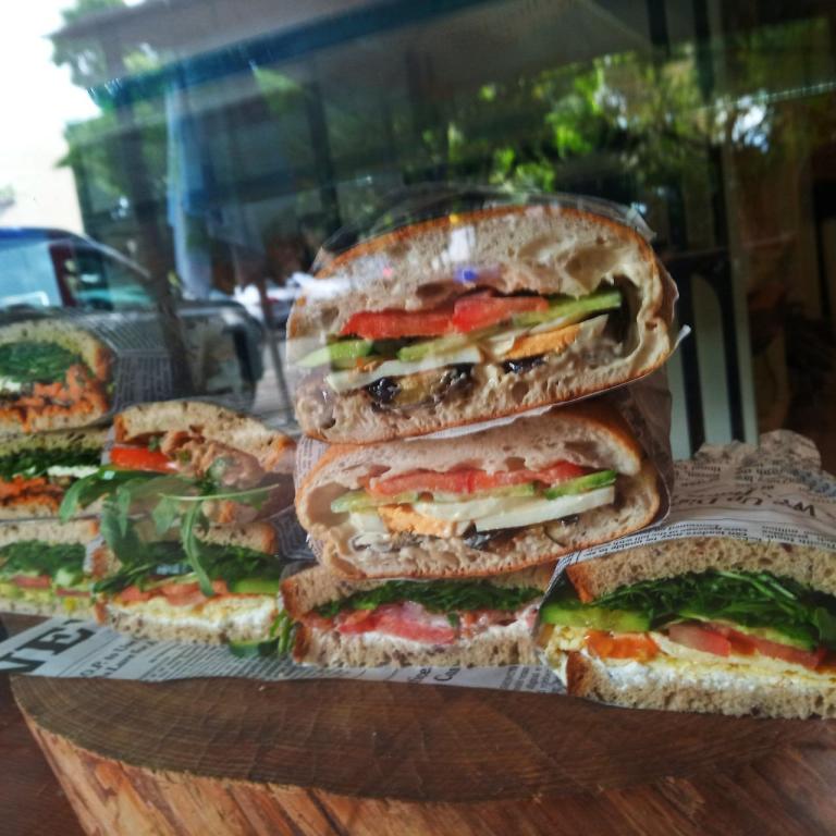 קפה בגן קפה בגן