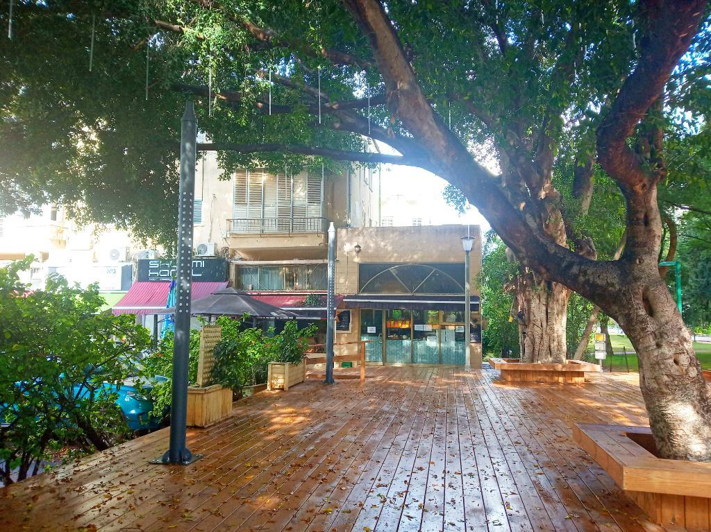 קפה בגן קפה בגן