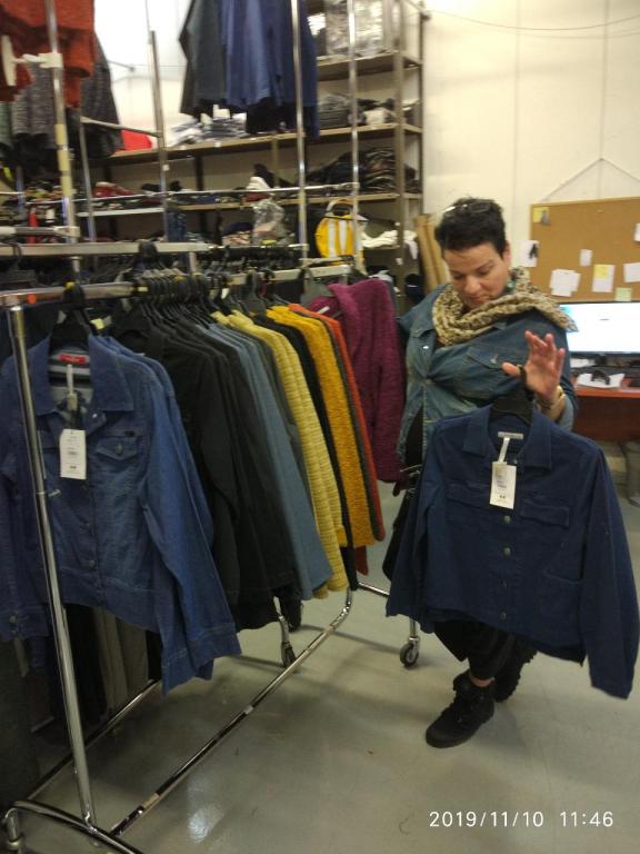 דורית בגדי מעצבים דורית בגדי מעצבים