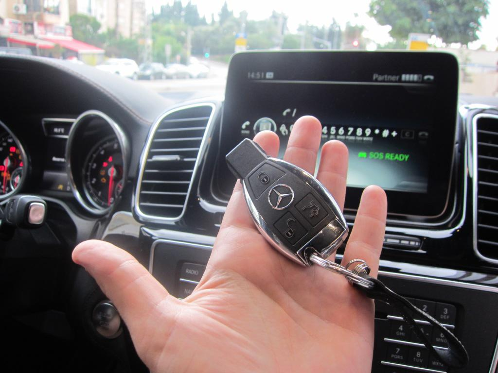 מפתח לרכב CarKey4U מפתח לרכב CarKey4U