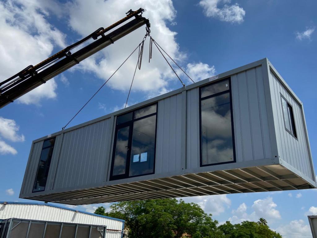 מעלות מבנים ומכולות מעלות מבנים ומכולות