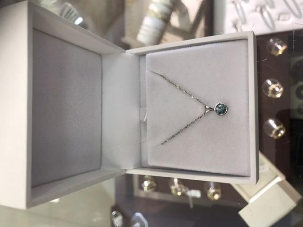 LAKOYA Fine Jewelry LAKOYA Fine Jewelry