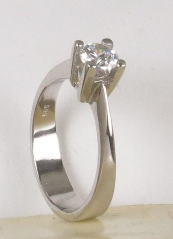 LAKOYA Fine Jewelry LAKOYA Fine Jewelry