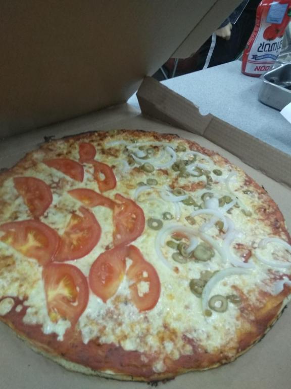 פיצה אודיז פיצה אודיז