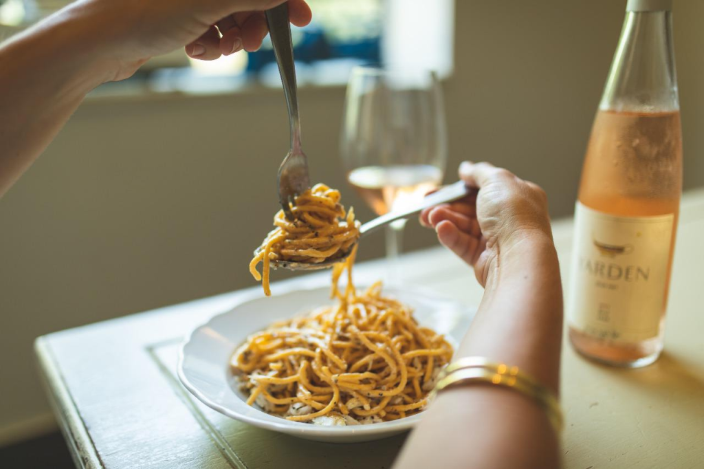 כרמים בית של אוכל ויין כרמים בית של אוכל ויין