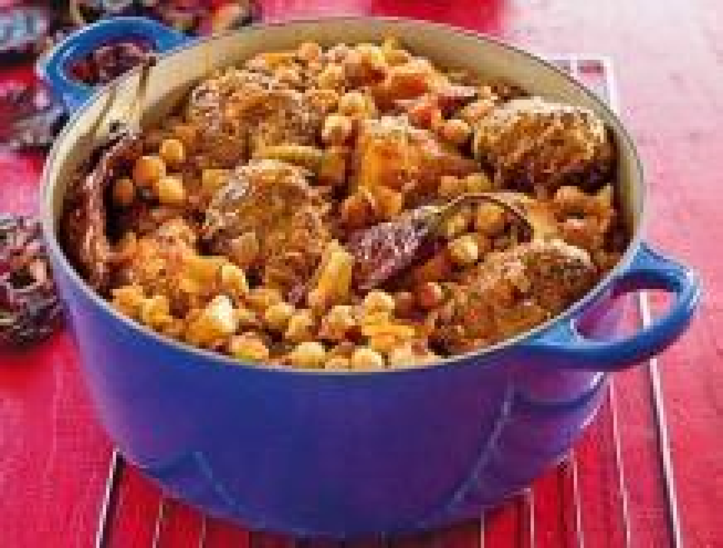 אסתי ובן אסתי ובן