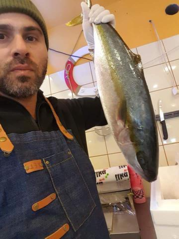 אסתי ובן אסתי ובן