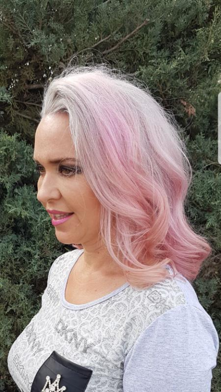 מספרת אורן ברמי לנשים גברים וילדים מספרת אורן ברמי לנשים גברים וילדים