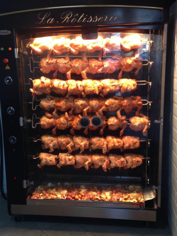 קדן בעיקר בשר קדן בעיקר בשר