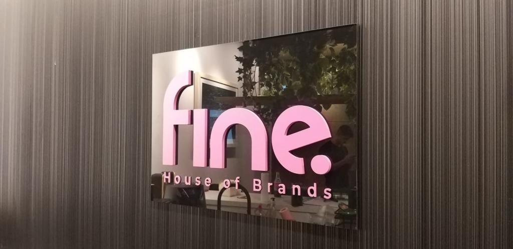 בז עיצובים בז עיצובים