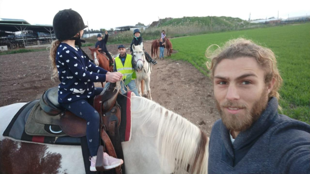 חוות הסלעים חוות הסלעים