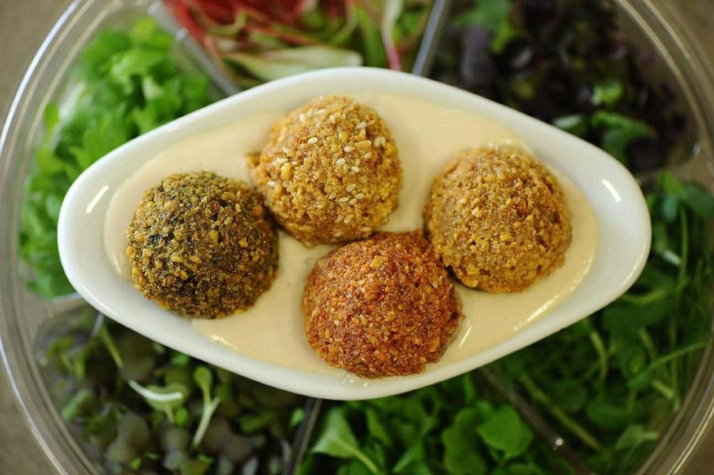 פלאפל 4 טעמים פלאפל 4 טעמים