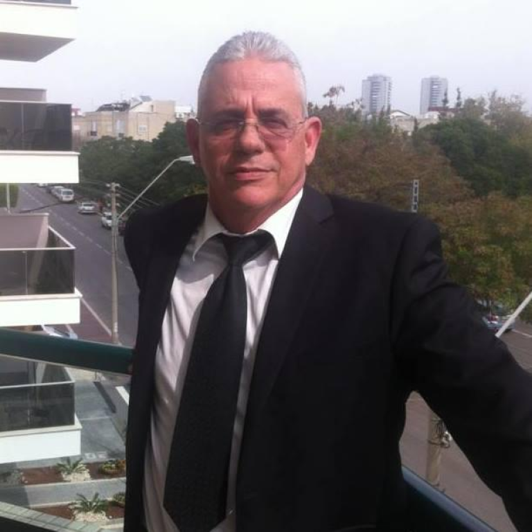 עו"ד איתן בוירסקי עו"ד איתן בוירסקי