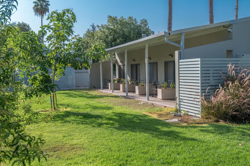 אירוח כפרי דגניה ב אירוח כפרי דגניה ב