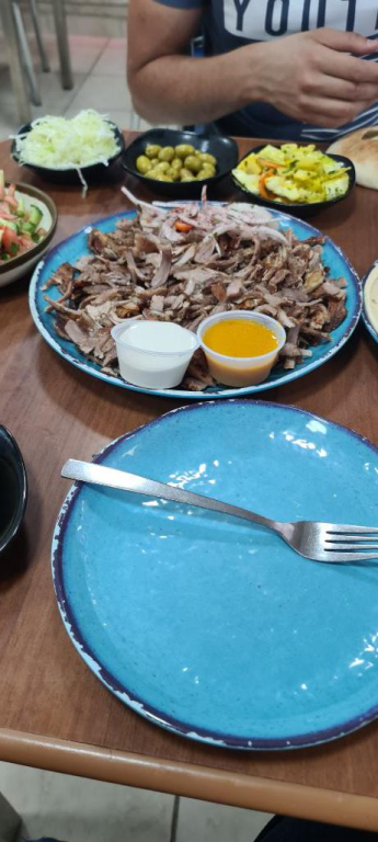 אחים מנדלאוי אחים מנדלאוי