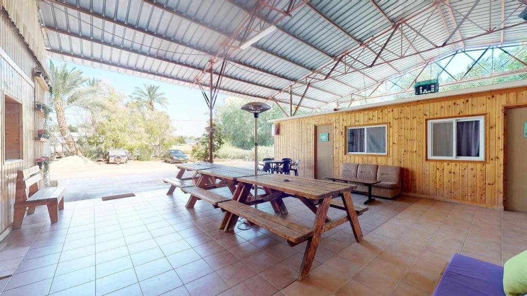 מקום בלב A palce in the heart מקום בלב A palce in the heart