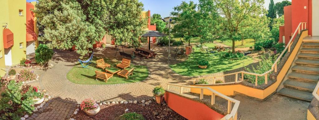 שלווה על ההר שלווה על ההר