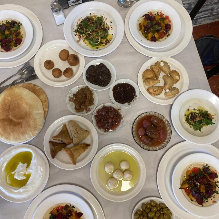 מסעדת אל רביע מסעדת אל רביע